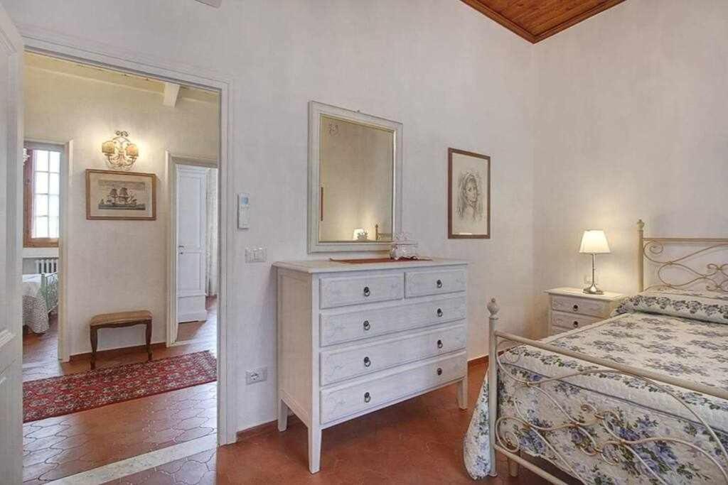 Santa Croce Elegant With Garage Lejlighed Firenze Eksteriør billede